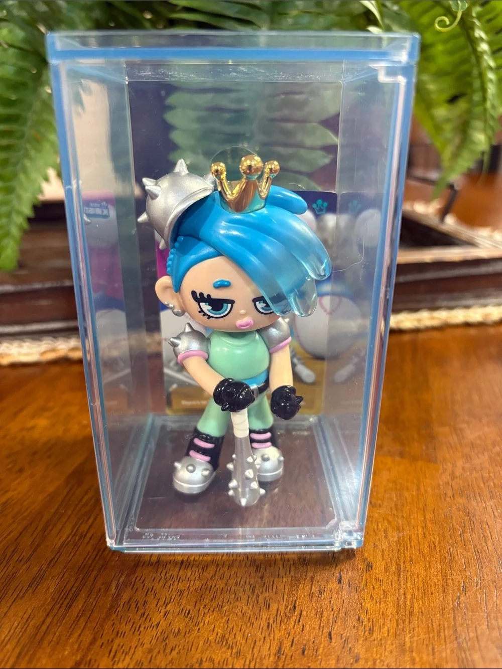 Xox kweenie collectible surprise
